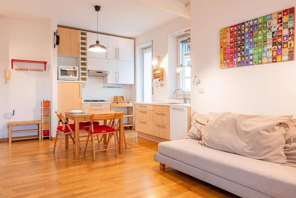 Apartment Guest Planet - Grazioso Bilocale Bande Nere M1 Milan