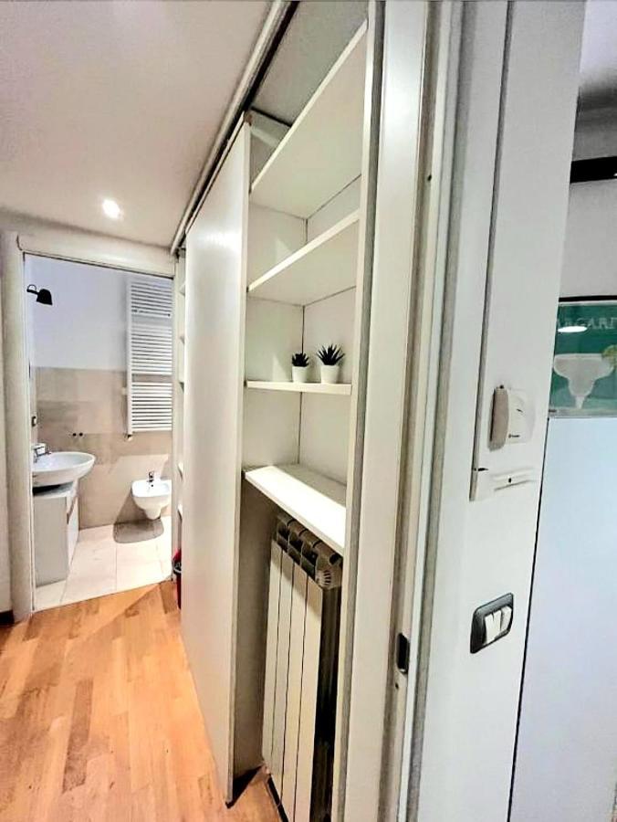Apartment Welcomee Isola Milan