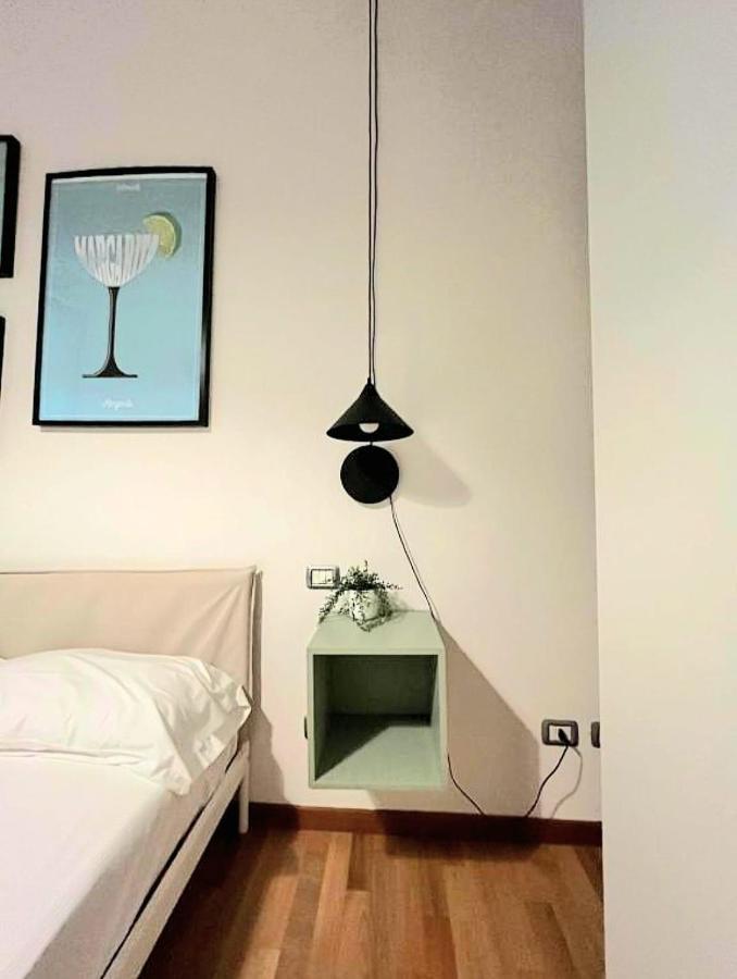 Welcomee Isola Apartment