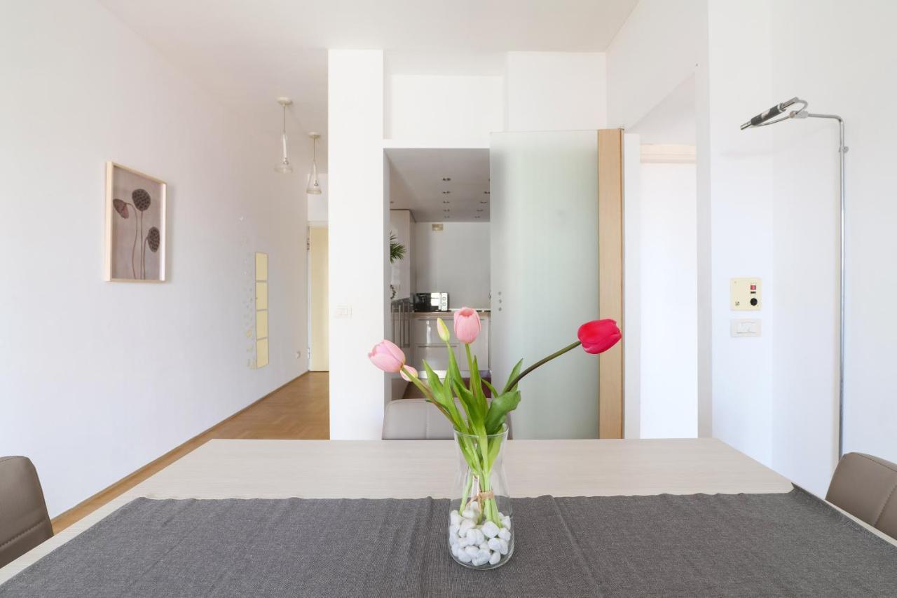 Primopiano - Carlone * Milan