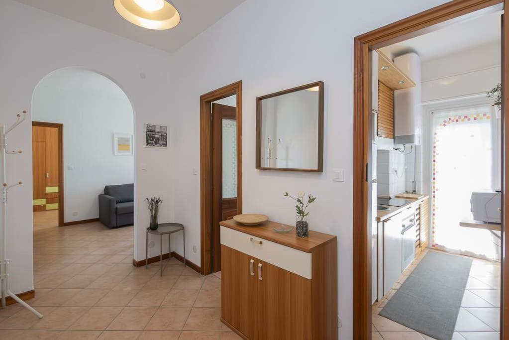 Youhosty - Zuretti42 Milan