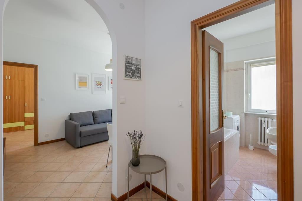 Youhosty - Zuretti42 Apartment Milan