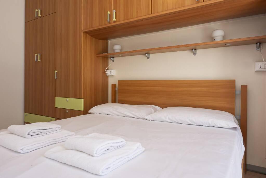 Youhosty - Zuretti42 * Milan