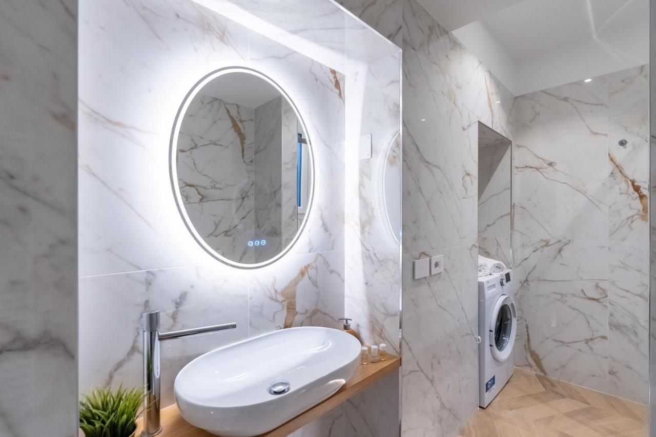 Apartment Duomo-porta Venezia, Luxury Design Milan