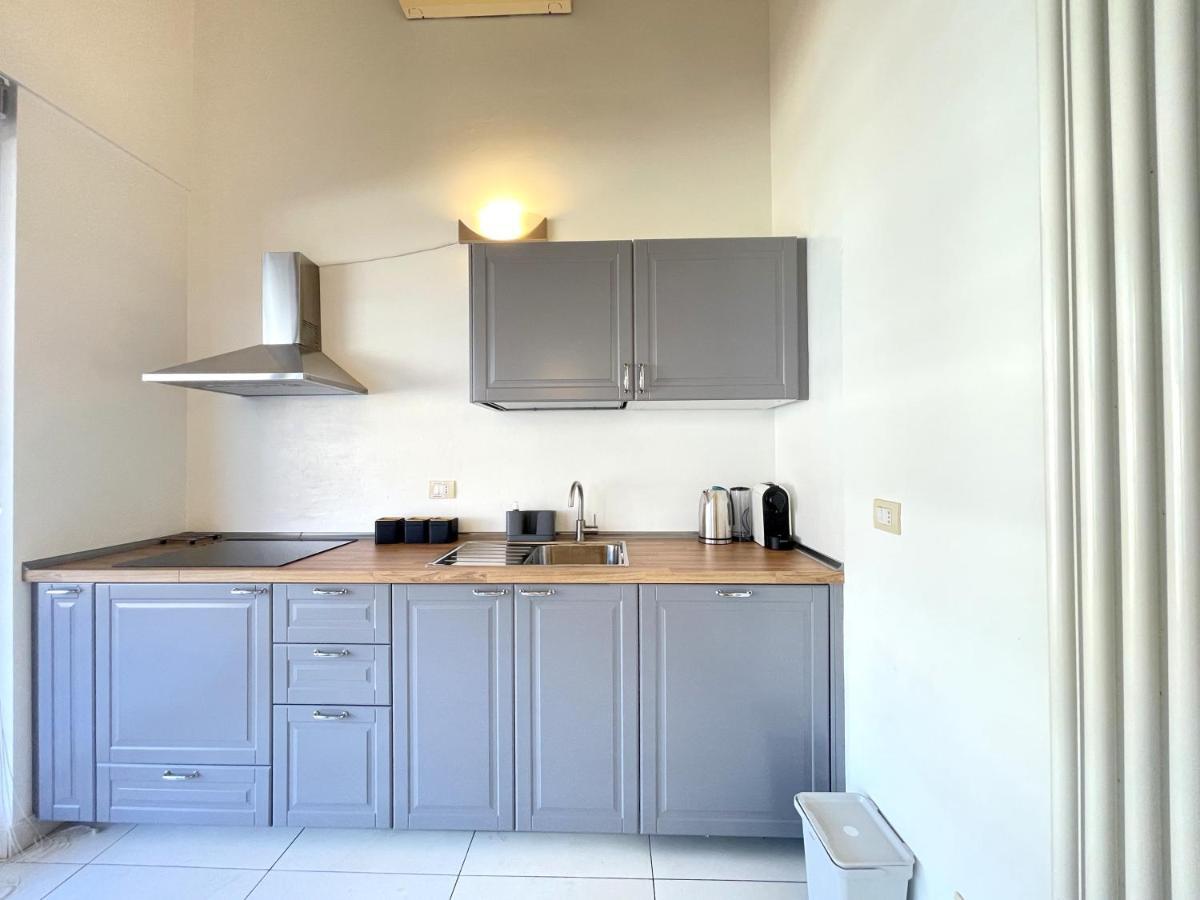 Accomodo Mit48 Trivanotortona Milan