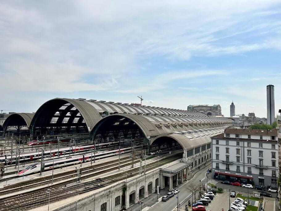 - Stazione Apartamento *