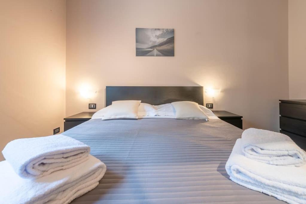 Apartamento Intero Alloggio Bande Nere M1