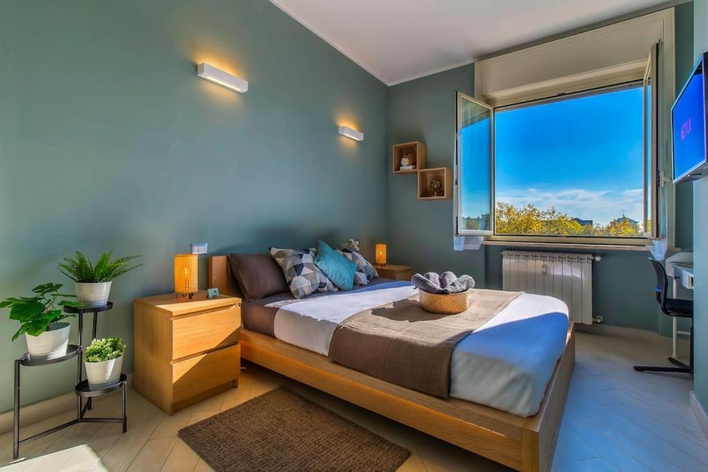 Charmy & Cozy Panoramic Flat 50m From M4 Stop Apartamento