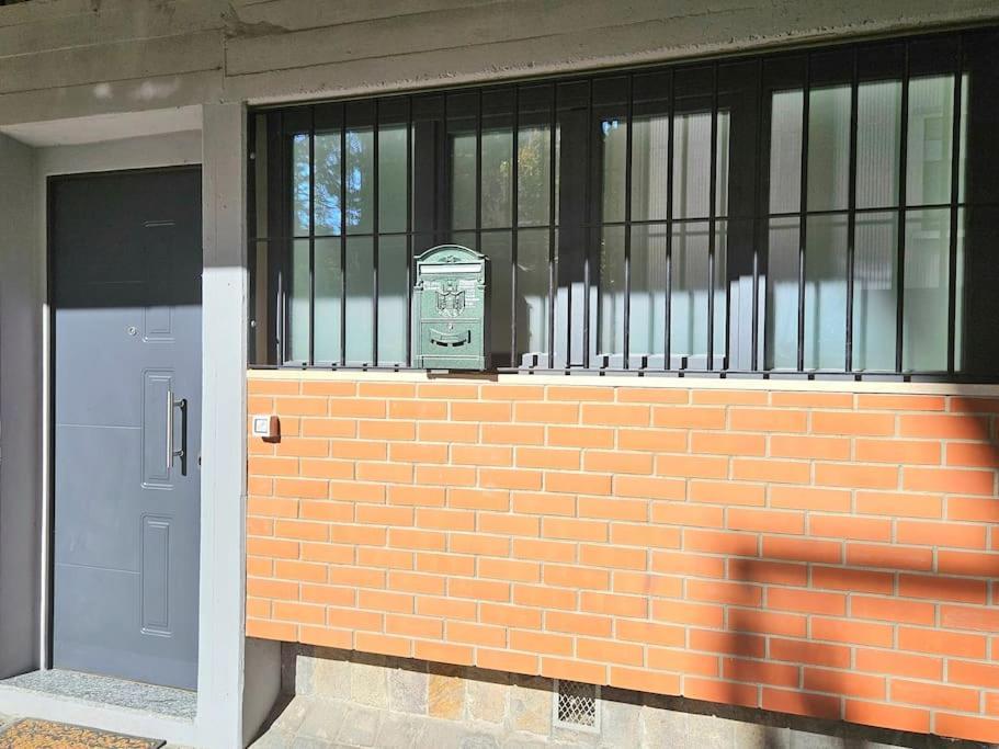 Apartment Grazioso Bilocale Ristrutturato Vicino Stazione/metro Milan