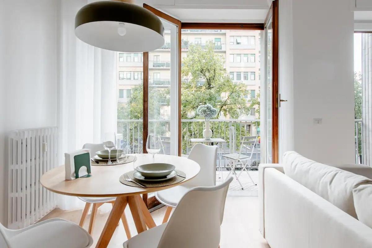 Apartamento Luxury 2 Bedroom Apartament, Close To San Siro, Fiera And 10 Min Metro To Duomo *
