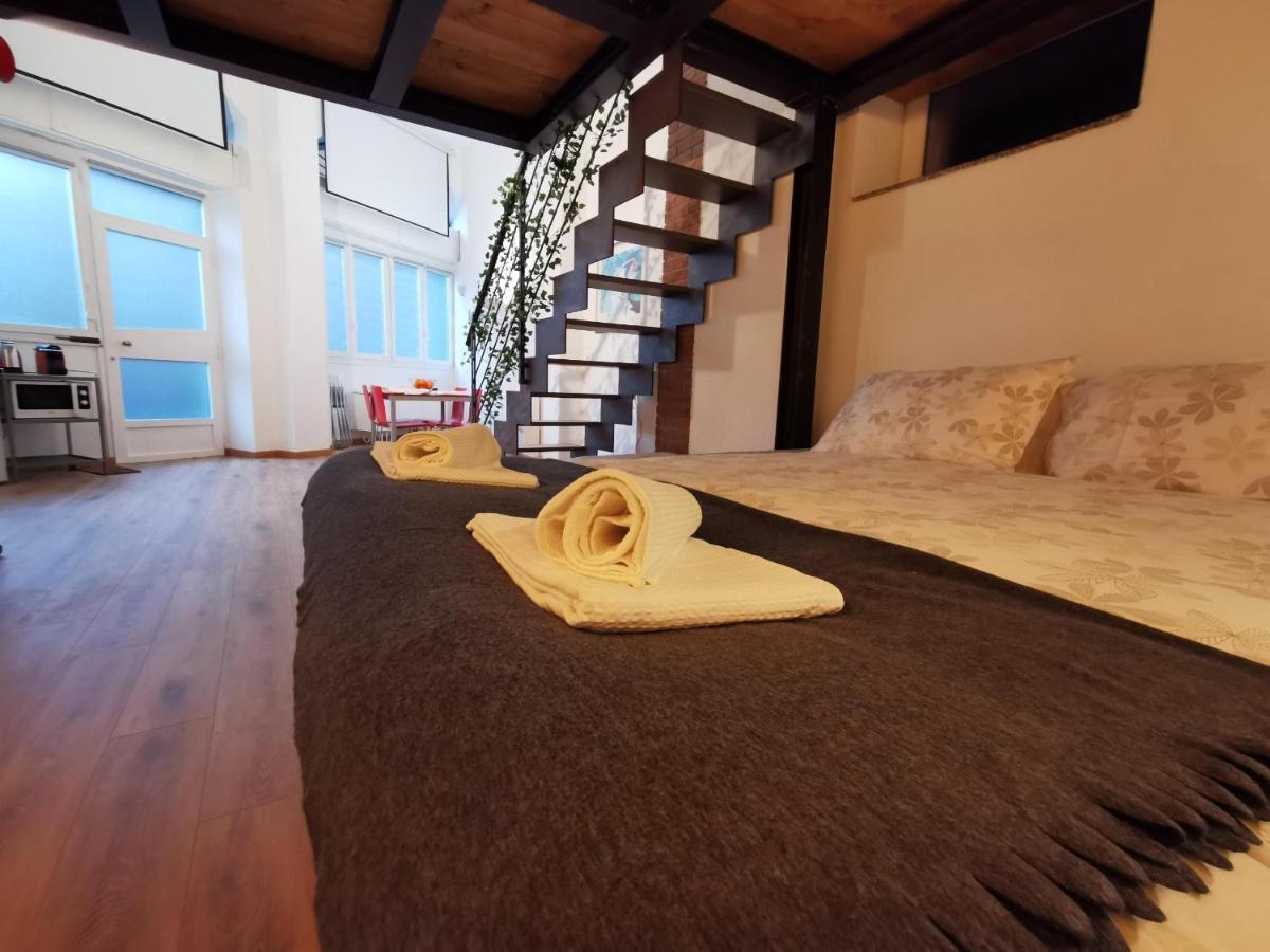 Via Scaldasole 14 Apartamento