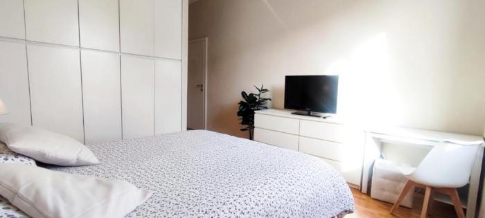 2 Bedroom Gem Near Milano Centrale Fast Wi Fi Kademy House * Milan