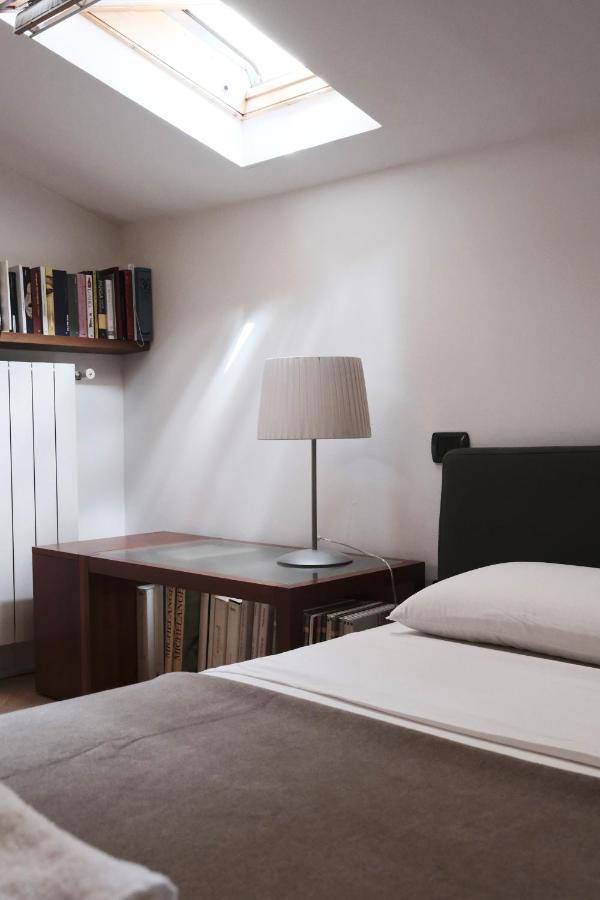 Apartment Comecasa Fashionable Attic *