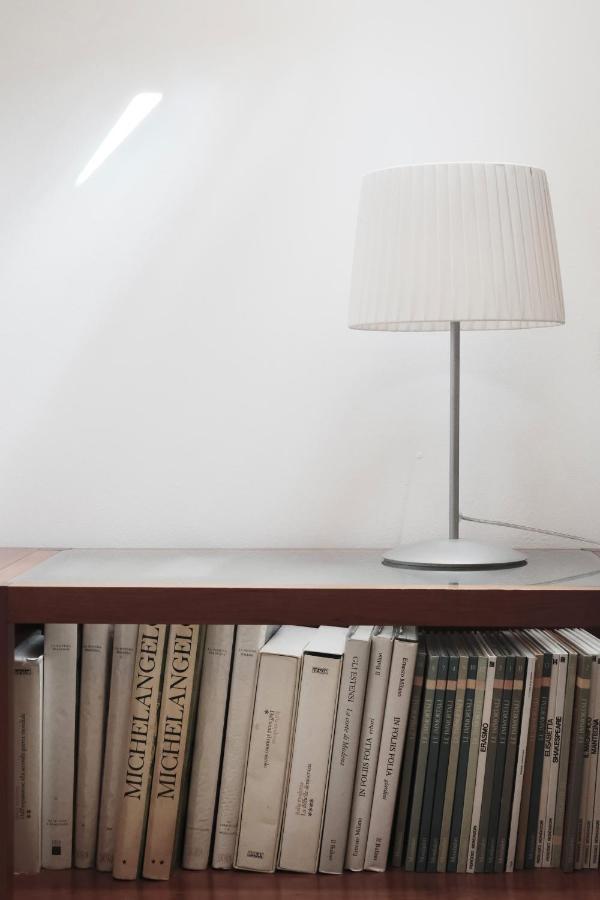 Apartamento Comecasa Fashionable Attic Milão
