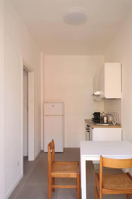 Apartment Bilocale Metro 4 Blu Frattini - Airport Linate *