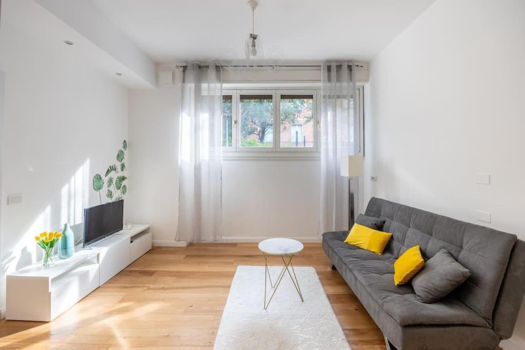 Apartment Elegante A City Life- Mico-fiera-accessoriato E Wifi