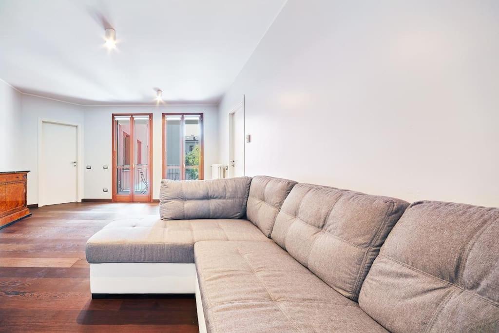 Large Navigli Apartment *