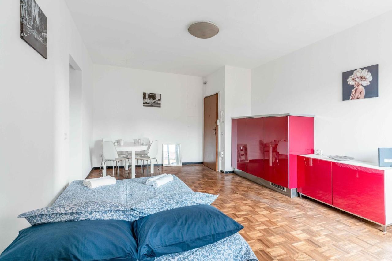 Apartment Mi8 -10 Minutes From The Duomo- Large *
