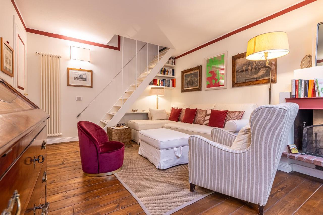 Colonne - Ticinese Cozy Apartment Milan