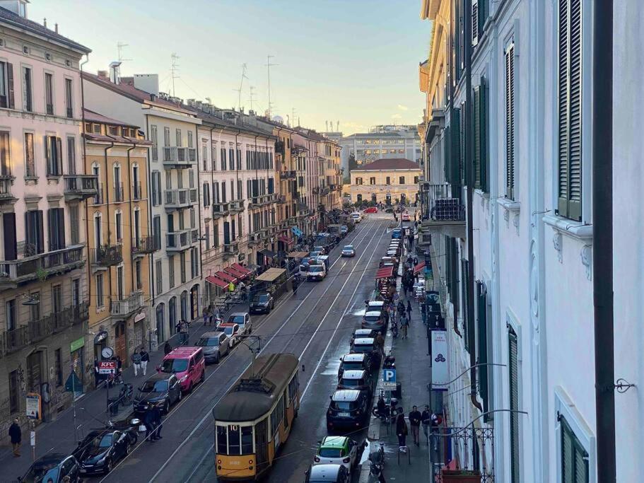 Navigli Ringhiera House Milão