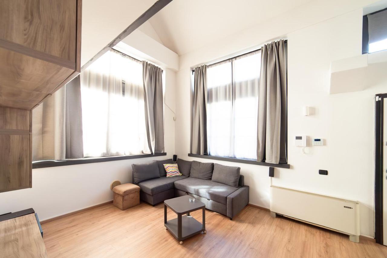 Apartment Hbhall Prada Loft 40 Milan