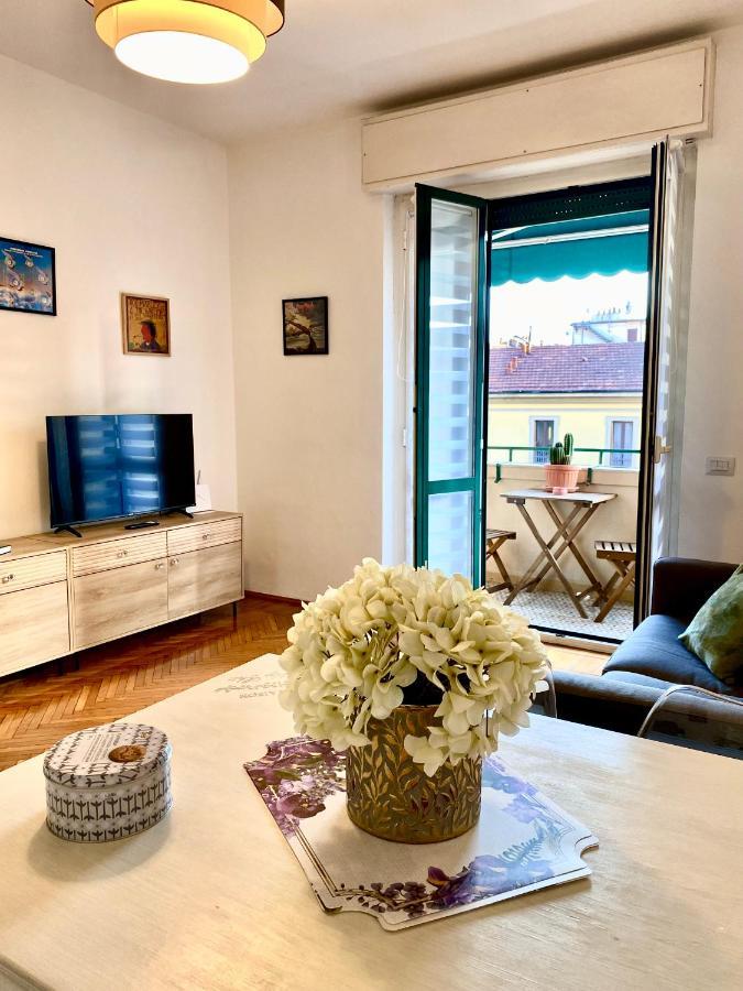 Apartment Daniela's Spazioso Ai Navigli Milan
