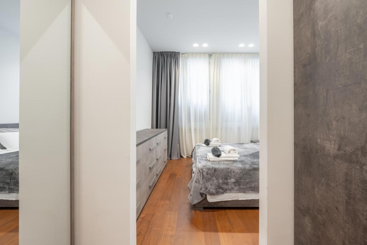 We - Broletto Boutique Apartment