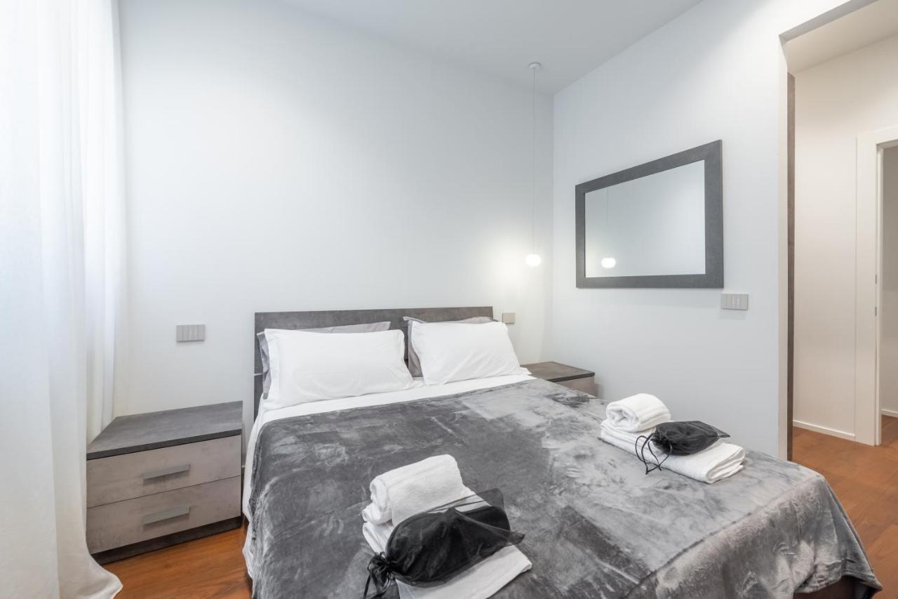 Apartment We - Broletto Boutique Milan