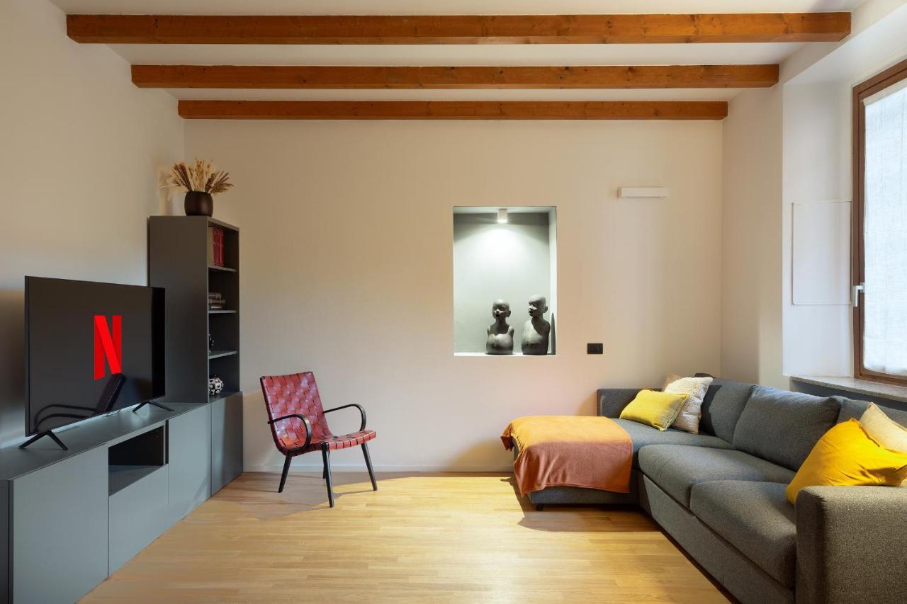 Apartment Hl - Darsena, Navigli Milano, Via Torino Milan