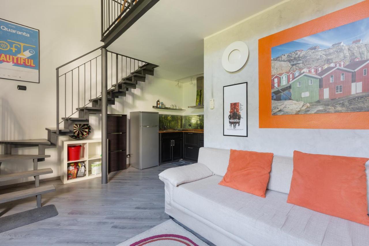 Apartment Guesthost - Milano Vigentino Loft With Terrace