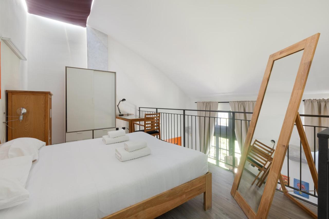 Apartment Guesthost - Milano Vigentino Loft With Terrace *