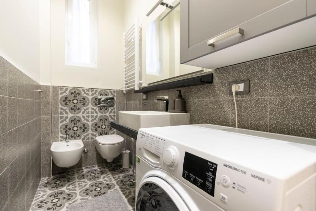Apartamento The Italian Design - 10 Minutes To Duomo *