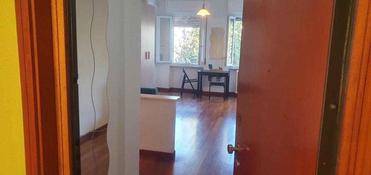 Easy Apartment Milan