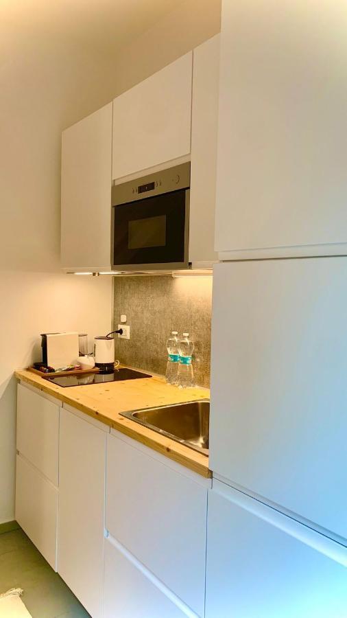 Apartment Ps Is Just Step Away From The Subway Milan