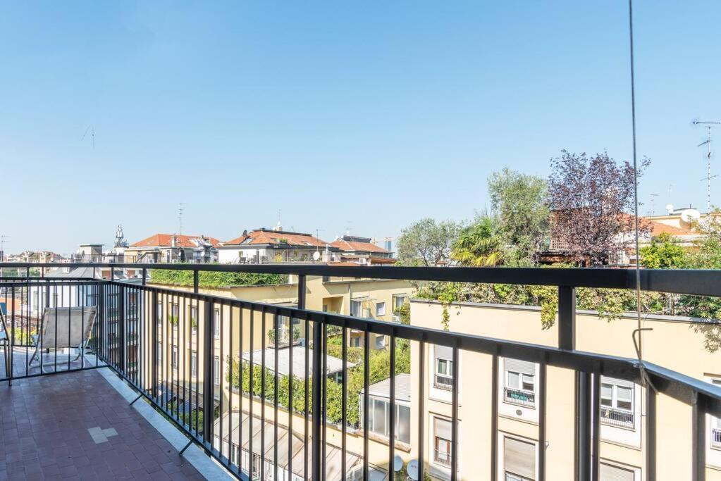 Elegante Bilocale San Calocero Milan
