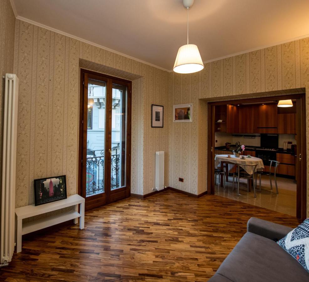Shortmi Montello Milano