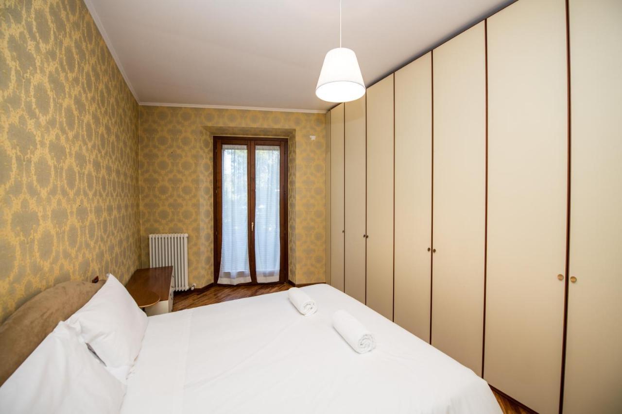 Shortmi Montello Milano