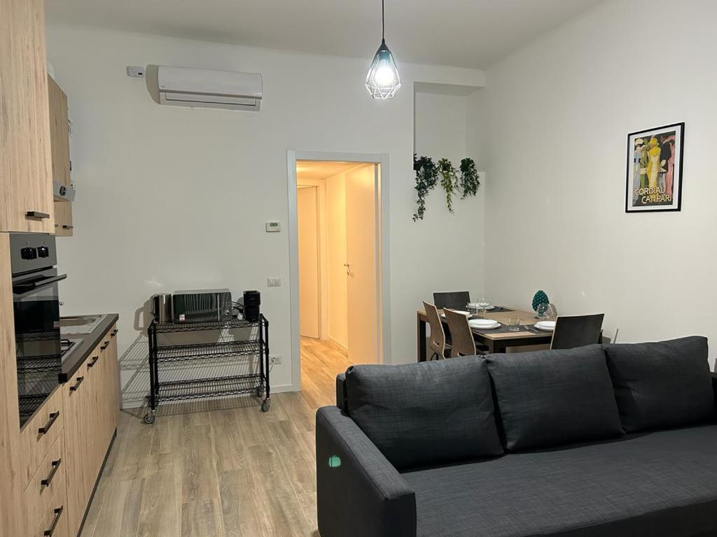 Apartment Kibilu - Via Valtellina - Quartiere Isola - Stazione Garibaldi - Monumentale - Vicinanze Brera
