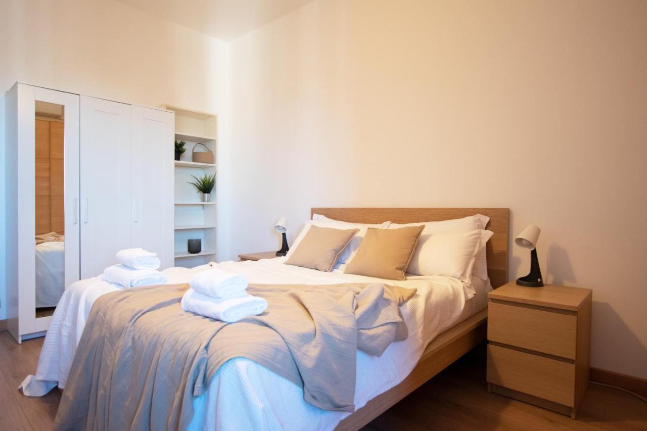 I Host - Sant'agostino 7 Apartment Milan