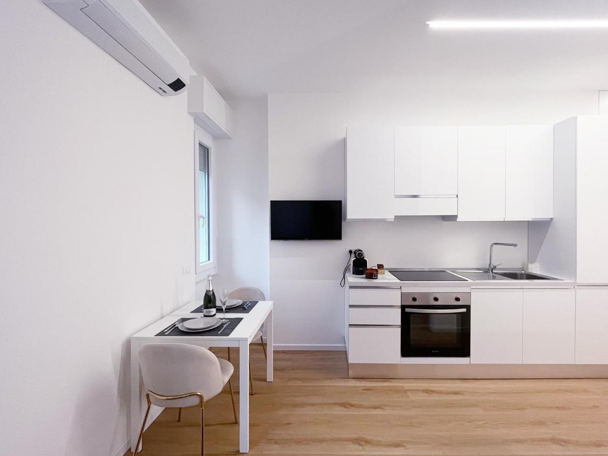 Apartment Duomo 15 Minuti - Led House