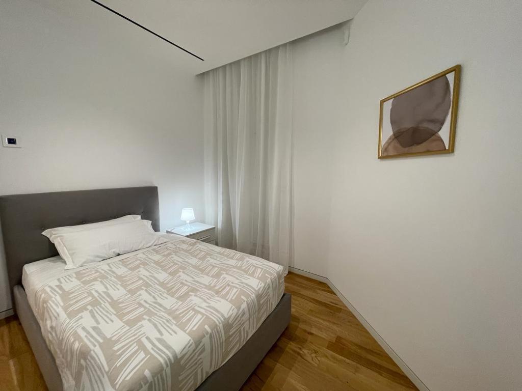 Imhome - Dante Apartment