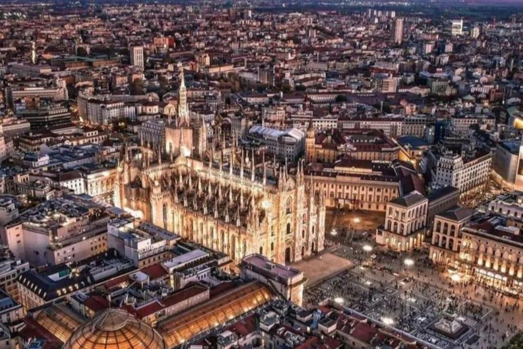 Ad Un Passo Dal Duomo Elegante Wifi Milano