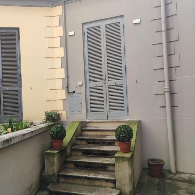 Apartment Monolocale Intimo Con Terrazzino