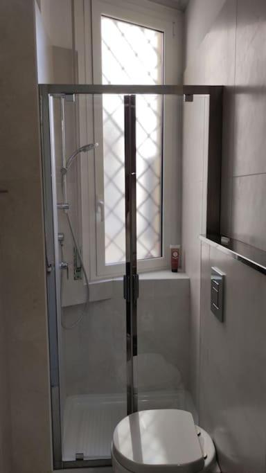 Monolocale Intimo Con Terrazzino Apartment Milan