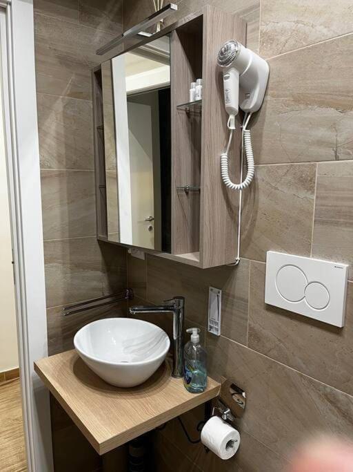 Apartment Bayres Blue Milan