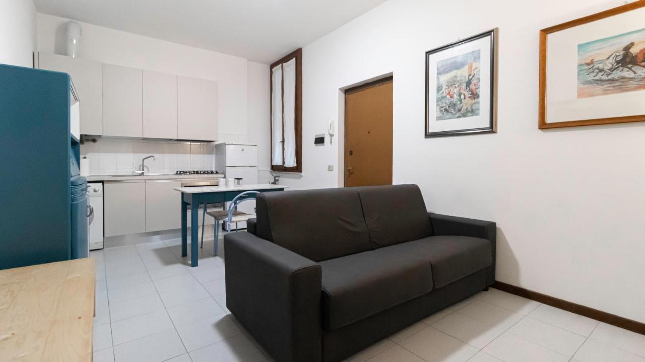 Italianway - Cesare Da Sesto 20 B * Milano