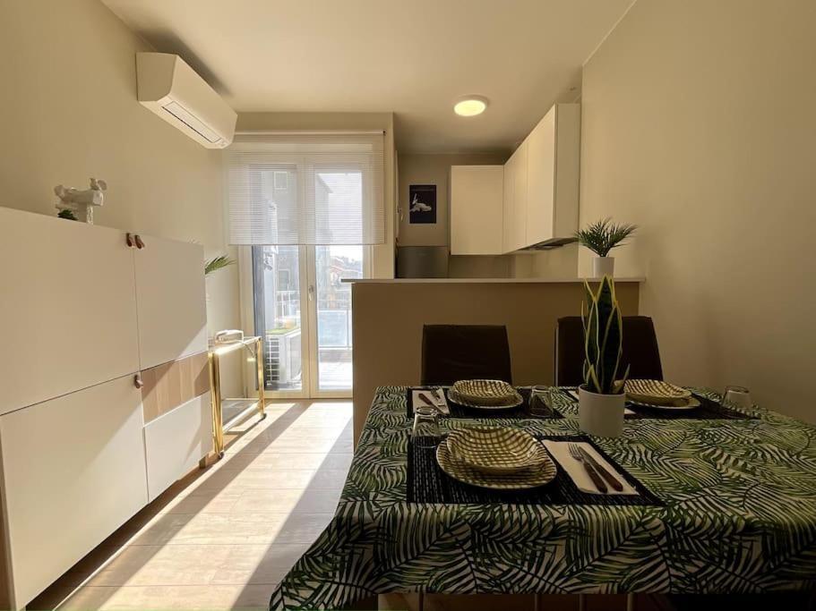 Elegante Linate Apartment *