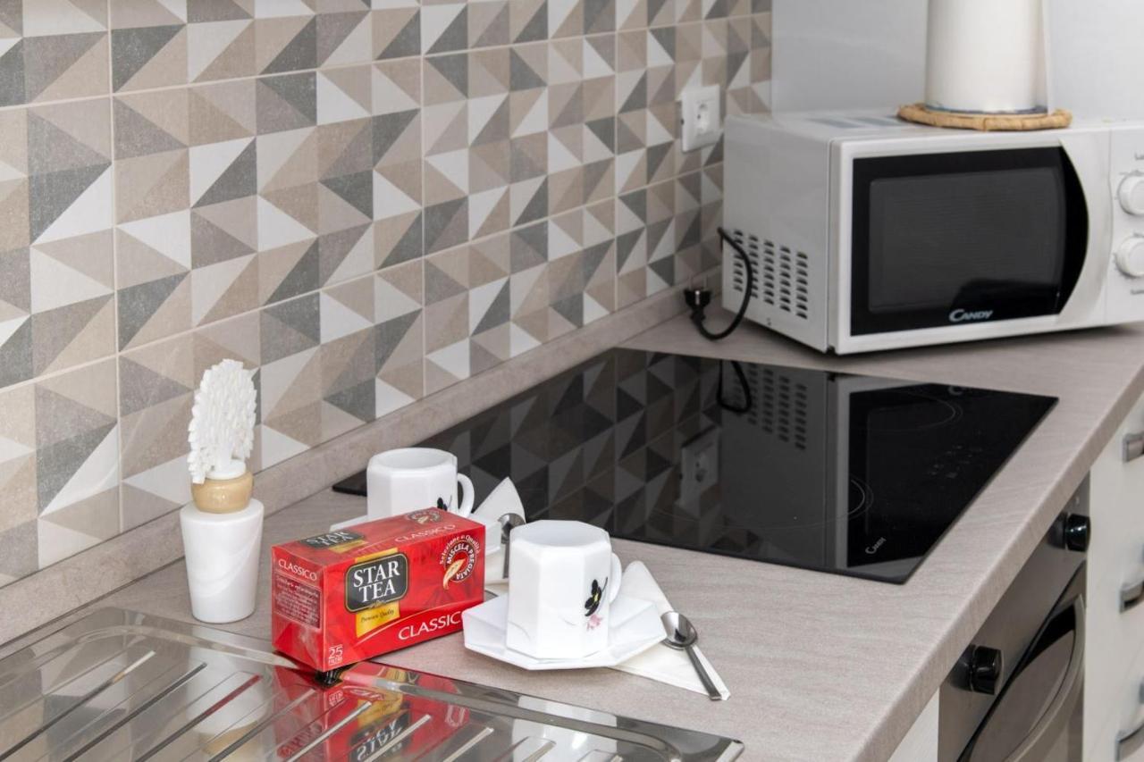 The Palm Sisters - Navigli, Bocconi Apartment *