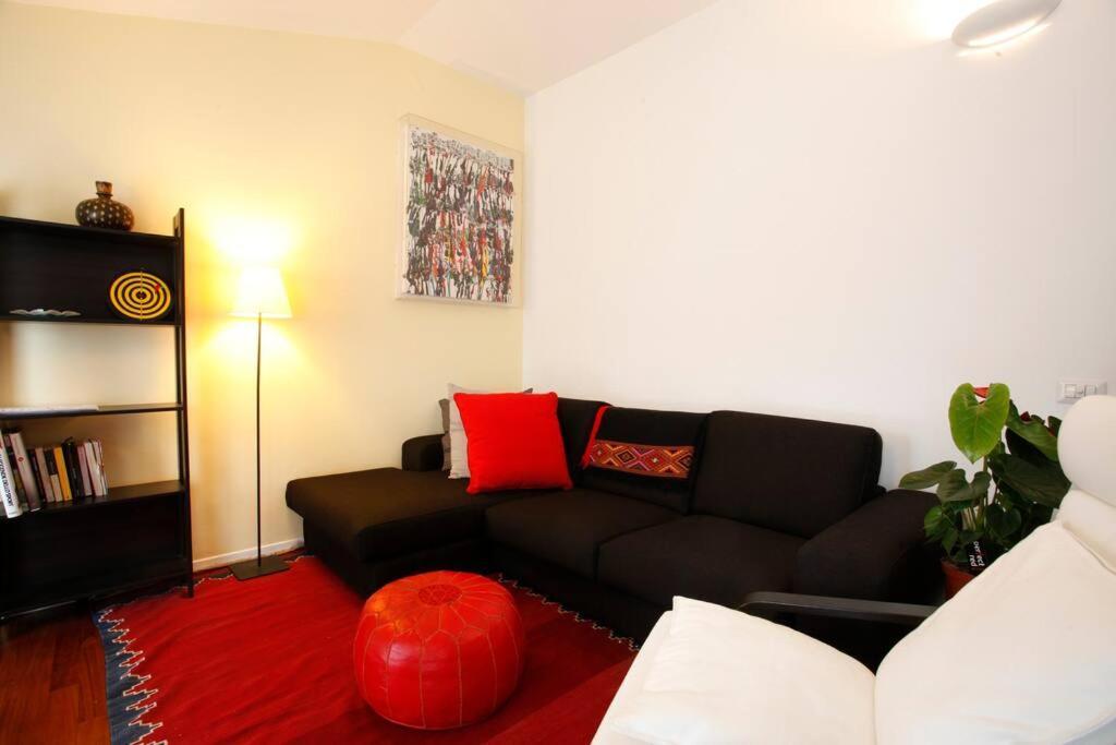 Charming In Brera/centre Apartment *