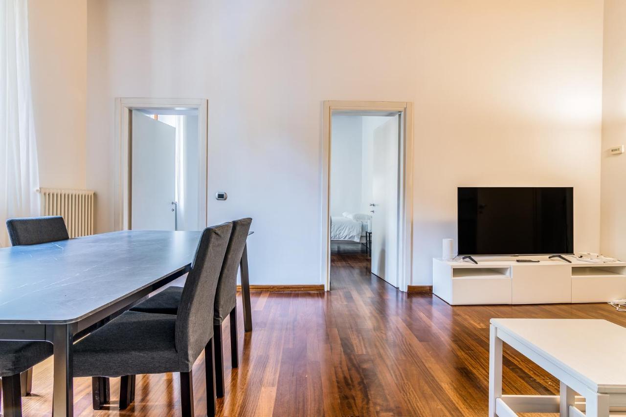 Nuovo Elegante Trilocale Tra Duomo E Darsena Apartment *